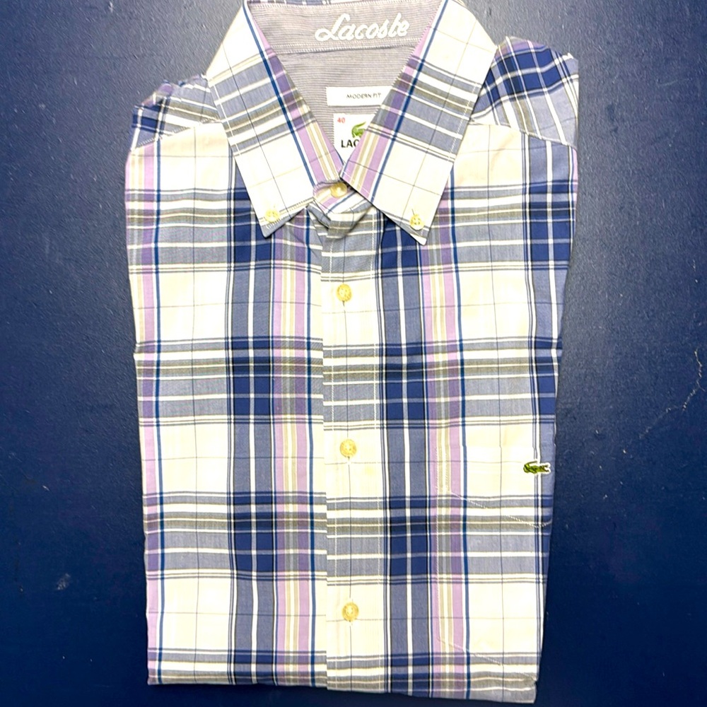 Short sleeve means shirt button down excellent condition